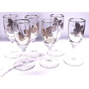 Set Of 6 Vintage Mid-Century Modern Gold Leaf Pattern Cordial Glasses